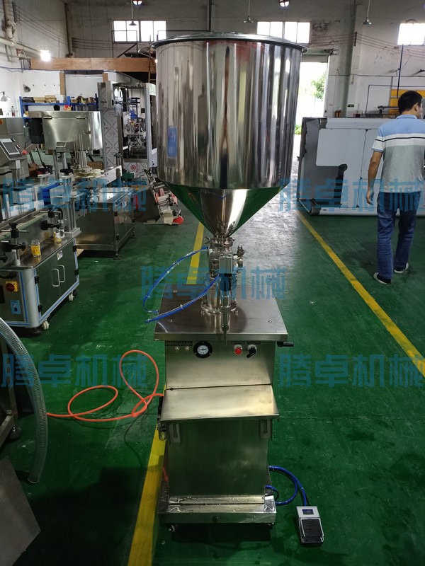 灌裝機(jī) 灌裝機(jī)